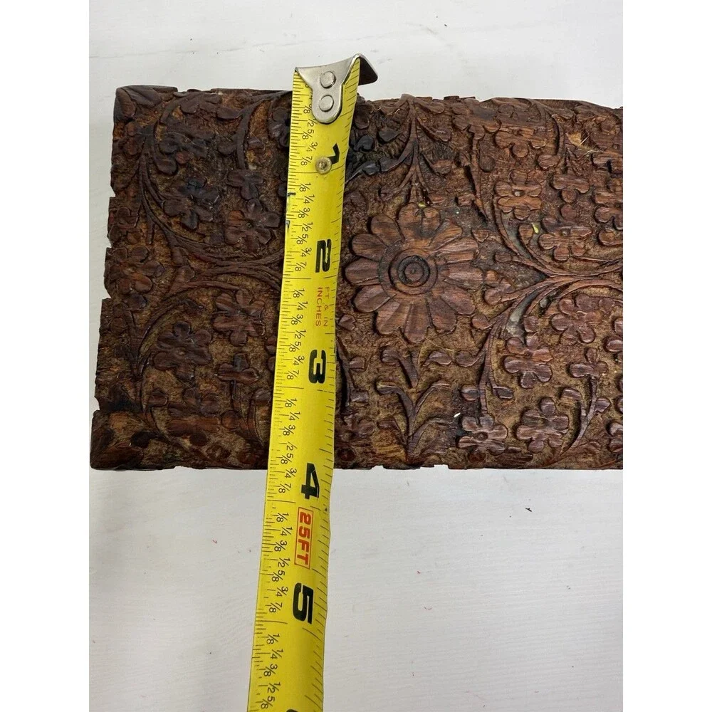 Vintage Hand Carved Wooden Jewelry Box Floral Relief Trinket Box Velvet Lined￼